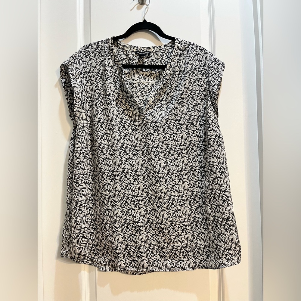 Hilary Radley Multicolor Print Split Vneck Top XL Sleeveless Armpit To Armpit23”